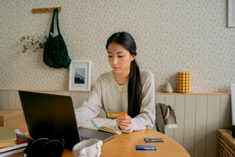 Midnight Returns, Maximum Refunds: The Off-Hours Trick That Puts More Money Back in Your Pocket