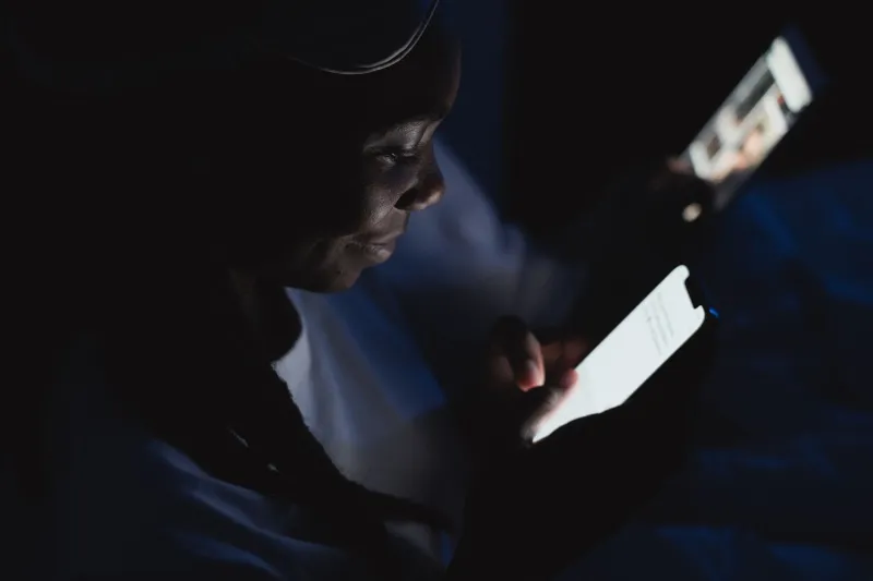 Night Owl Nation: How Smart Shoppers Score the Best Deals While America Sleeps